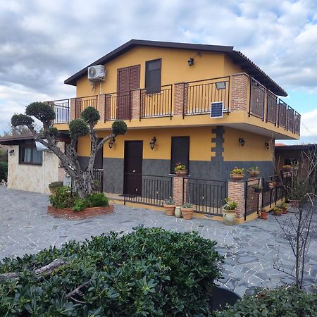 A Casa Dello Zio Villa Catánia Buitenkant foto